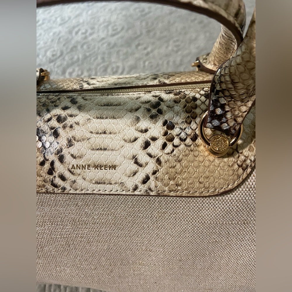 Faux Snakeskin and Cloth Metallic Anne Klein Purse - Picture 5 of 16
